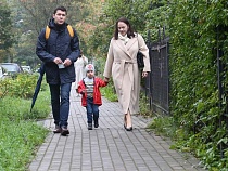 Алиханов высказался об ожидании записи своих детей в лагеря отдыха