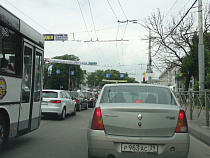 С улицы Киевской в Калининграде исчезли пробки в дневное время