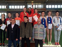 Женская сборная Калининградской области по пятиборью привезла серебро с всероссийских соревнований