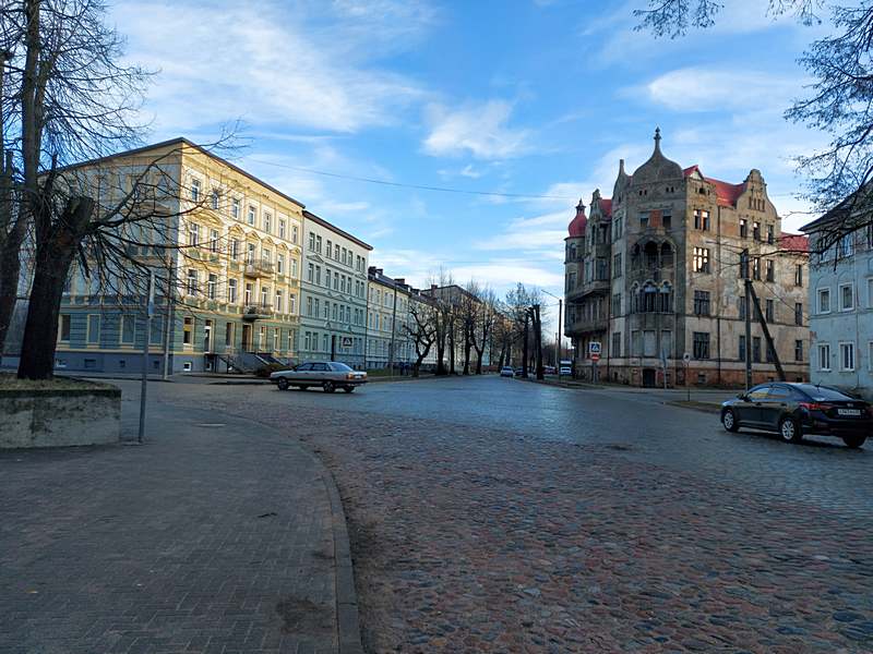 Губернатор калининградской области антон алиханов фото