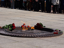 За информацию о негодяях, осквернивших мемориальный комплекс в Зеленоградске, предлагают вознаграждение