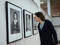 В Художественной галерее выставили Софи Лорен, Одри Хепбёрн и Вивьен Вествуд 