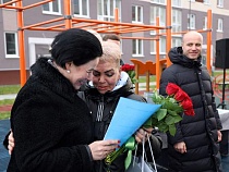 В Калининграде новосёлы получали ключи со слезами на глазах 