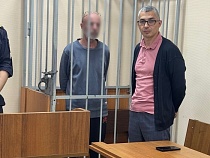 Стрелок из арбалета заявил о нежелании вредить подруге ранением в грудь