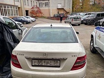 У 31-летнего водителя из Калининграда забрали навсегда «Мерседес»