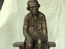 Почти в 2,5 миллиона рублей обошлись новые произведения мэтров калининградской художественной сцены