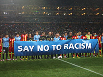 На матчах ЧМ-2018 по футболу будут отслеживать случаи расизма