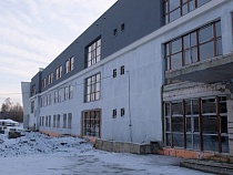 «Вышвыривайте их»: Алиханов заявил о шантаже строителей  школы