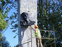 Прокуратура Бранево: демонтаж бюста генерала Черняховского прошел в соответствии с законом