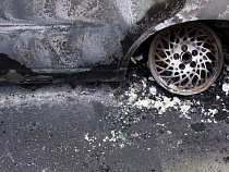 Автомобиль калининградки сгорел во время ремонта