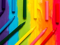 Психология цвета в искусстве: как оттенки влияют на восприятие и настроение?