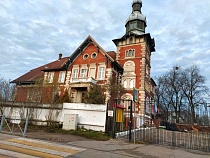 В Черняховске экстренно ремонтируют интерьер виллы «Брандес»