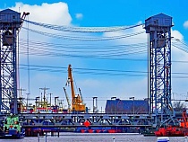 Жители Калининграда попросили защиты двухъярусного моста у Путина