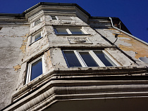 В бюджете сокращают расходы на капремонт, детсады и сирот