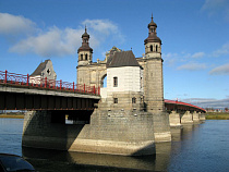 Банк России рассказал о памятной монете с изображением моста Королевы Луизы