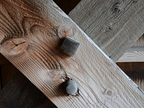 Вор забрался в школу на проспекте Мира по строительным лесам