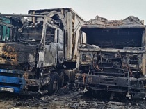 В Калининграде мгновенно сгорели несколько грузовиков