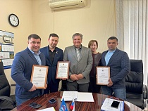 Судимых за избиение депутатов с почётом проводили из Совета в Янтарном