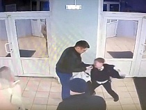 У избившего жену в лицее Калининграда забирают сына 