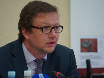 Баринов посулил школьникам дополнительные переменки