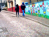 Центральный въезд на территорию Детской областной больницы открылся после ремонта