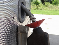 Оператор АЗС свистнул 35 тыс. рублей из забытого клиентом кошелька