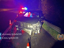 На трассе под Калининградом водитель сбежал после тарана «Хёндэ»