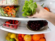 Под Калининградом у пенсионерки основательно обчистили холодильник