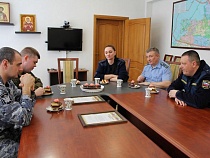 В службе приставов в Калининграде поговорили по-мужски с участниками СВО 