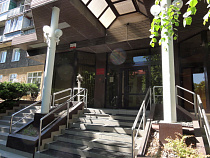 УКС г. Калининграда пытался получить три цветных фотоальбома от бывшего подрядчика по археологии