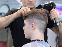 Предприниматель попал на 80 тыс. рублей за плохое обучение барбера