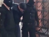 Дело о вырубке деревьев с участием полицейского довели до суда через 8 лет 