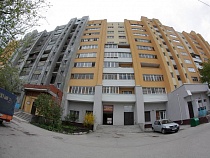 34-летний уголовник угрожал ножом 17-летней калининградке на 9 Апреля