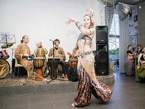 Гостей зоопарка очаруют ритмы диких джунглей и звуки шаманских обрядов