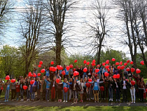 На острове Канта калининградцы выстроились в число «70»