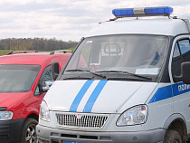 Пожилой мужчина украл из камеры хранения супермаркета еду и вещи на 5 тысяч рублей