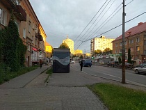 На Батальной в Калининграде люди нашли мужчину с ранением в живот