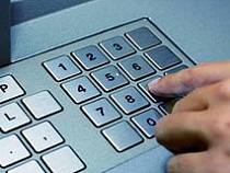 ПИН-код, прикрепленный к карте, толкнул ранее не судимого калининградца на преступление