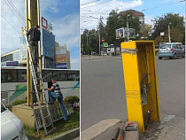 У гостиницы «Калининград» сносят незаконный шлагбаум и стелу (фото)