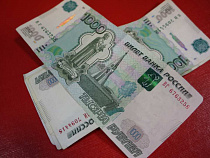 В регионе 930 работодателей платили зарплату ниже МРОТ
