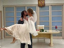 В Москву пришла мода вступать в брак в Калининградской области у моря