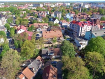 В Зеленоградске женщина упала со смертельной высоты
