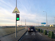 За ноябрьские праздники российско-польскую границу пересекли 76 тысяч человек