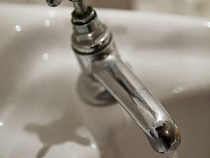 Детский сад, больница и школа в Калининграде продолжают обходиться без горячей воды