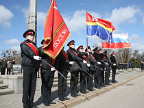 Накануне годовщины штурма Кёнигсберга калининградская молодёжь заступила на «Пост №1»