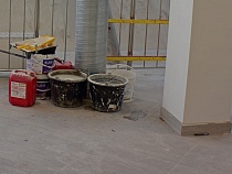 На Сельме безработный обворовал долго обедавших строителей