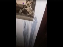 В Калининграде хрущёвку залило горячей водой с четвертого по первый этаж