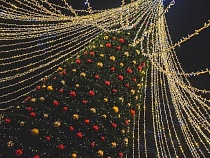 «Чей-то саботаж?»: Алиханову пожаловались на неукрашенные города 