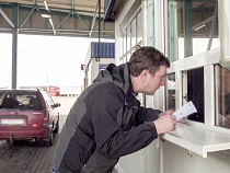 В Калининграде 1730 должникам по алиментам запрещен выезд за рубеж 