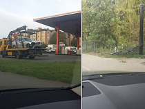 Автомобиль BMW влетел на кладбище (фото)